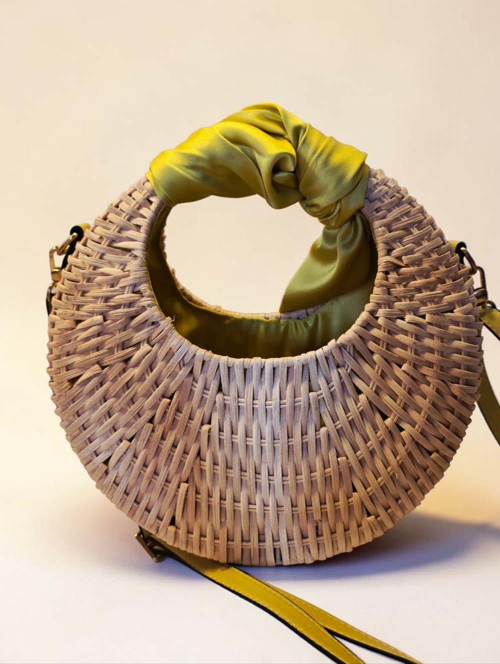 SALE!! Round Woven Straw Handbag with Yellow-Green Scarf Trim by Scoop  NWT - Picture 7 of 8